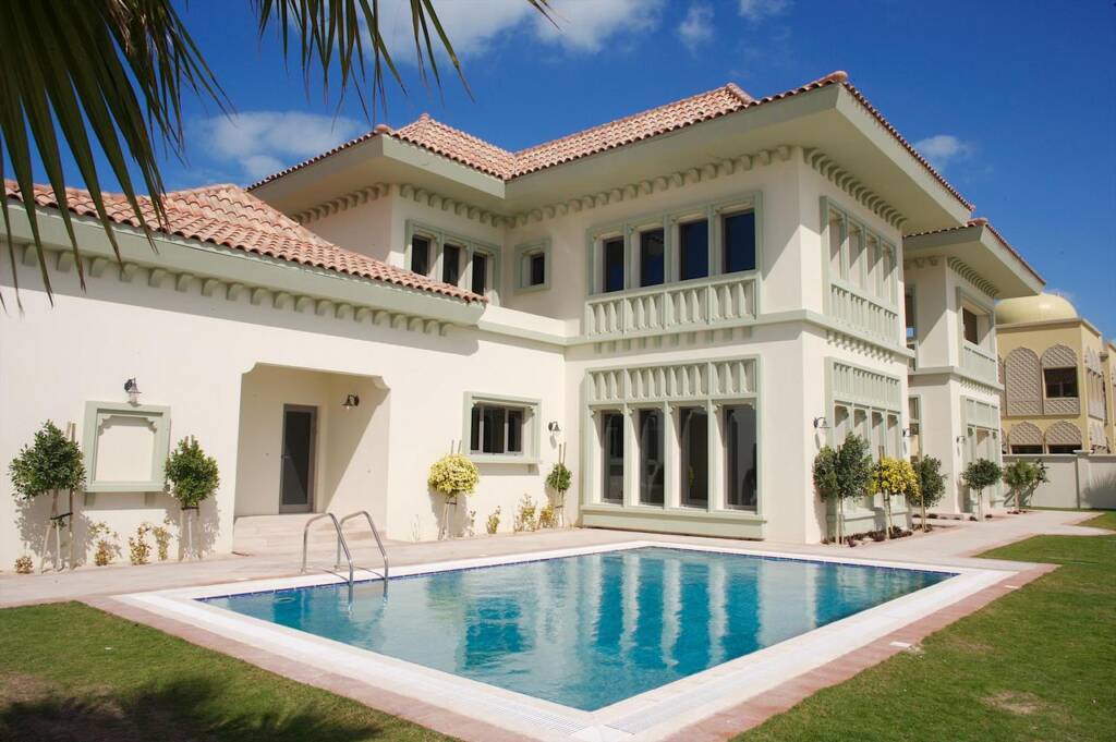villa painting